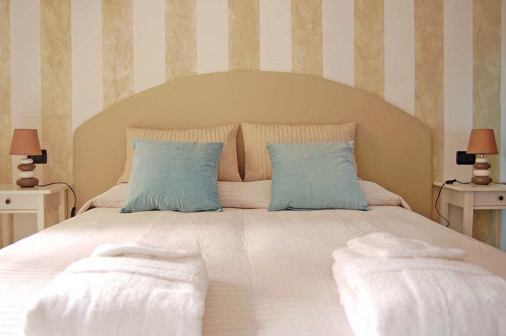 B&B Iulia Augusta Albenga Oda fotoğraf